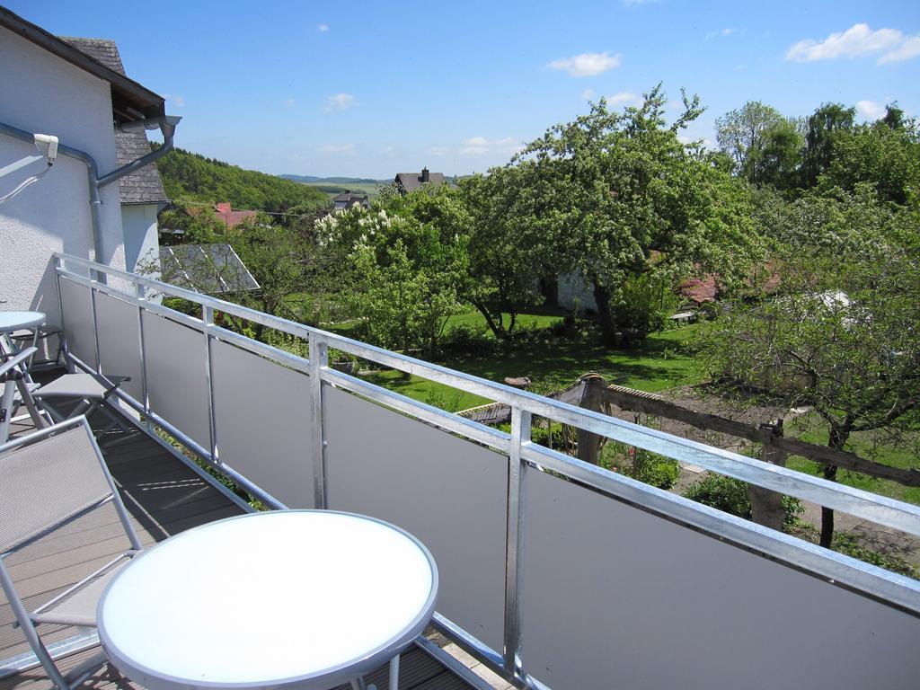 Ferienwohnung Schoenhense เมเดบาค ภายนอก รูปภาพ